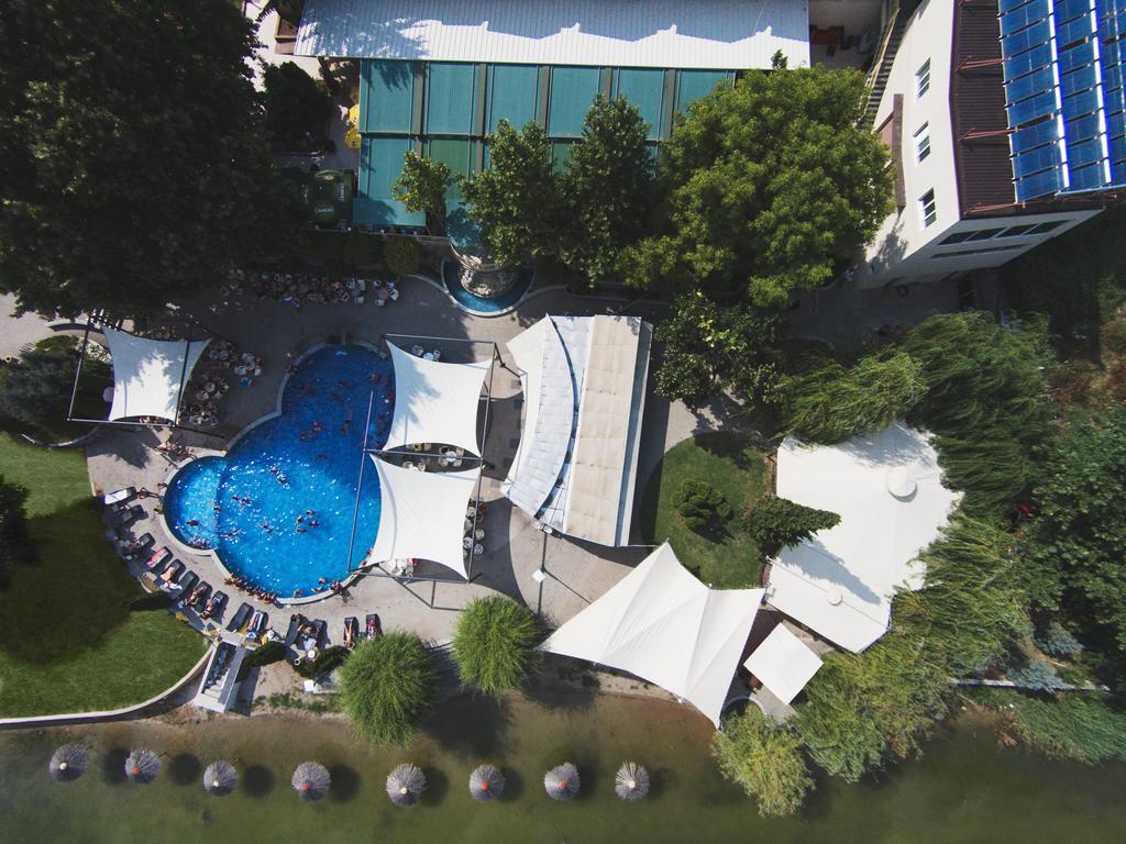 Romantique Veles Hotel Eksteriør billede