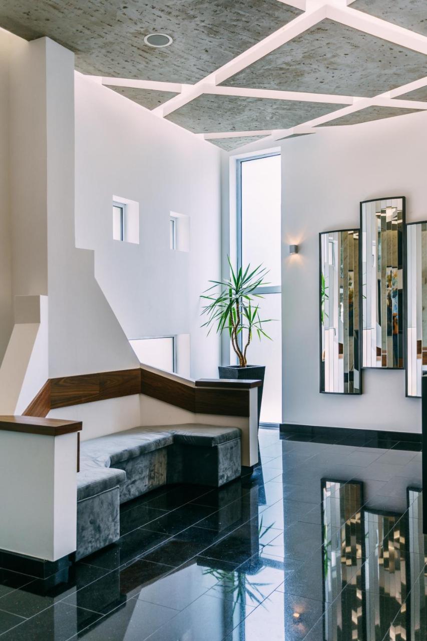 Romantique Veles Hotel Eksteriør billede