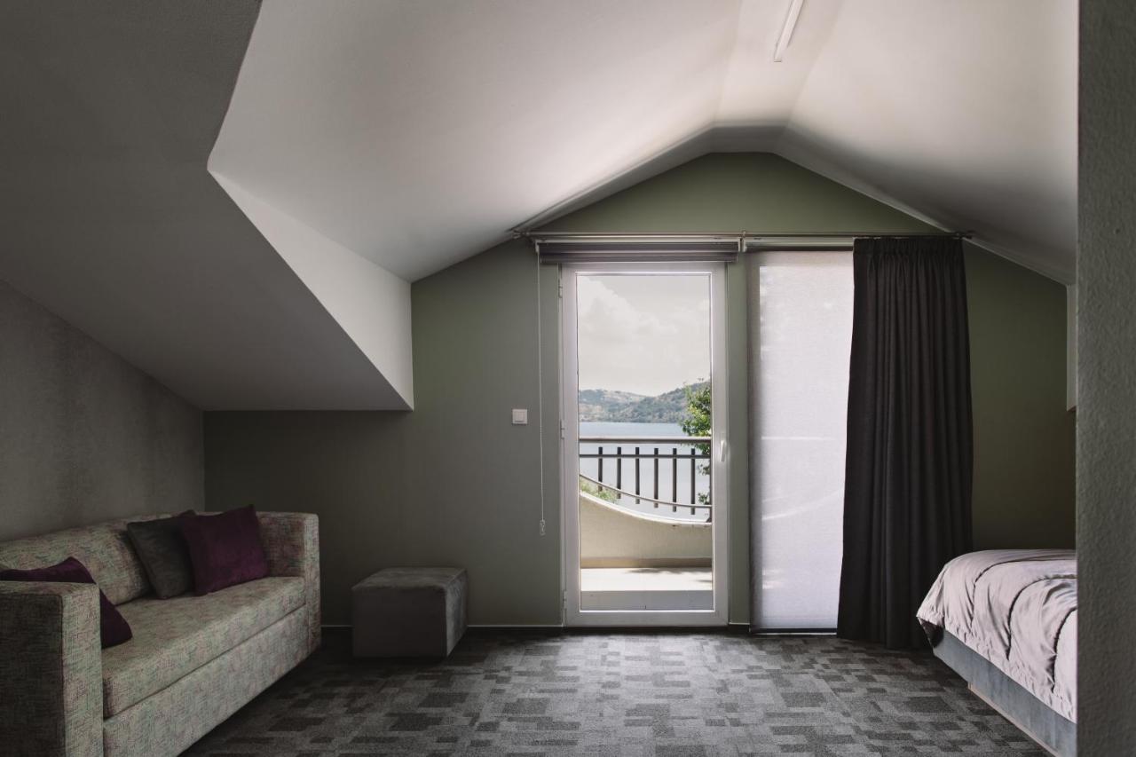 Romantique Veles Hotel Eksteriør billede