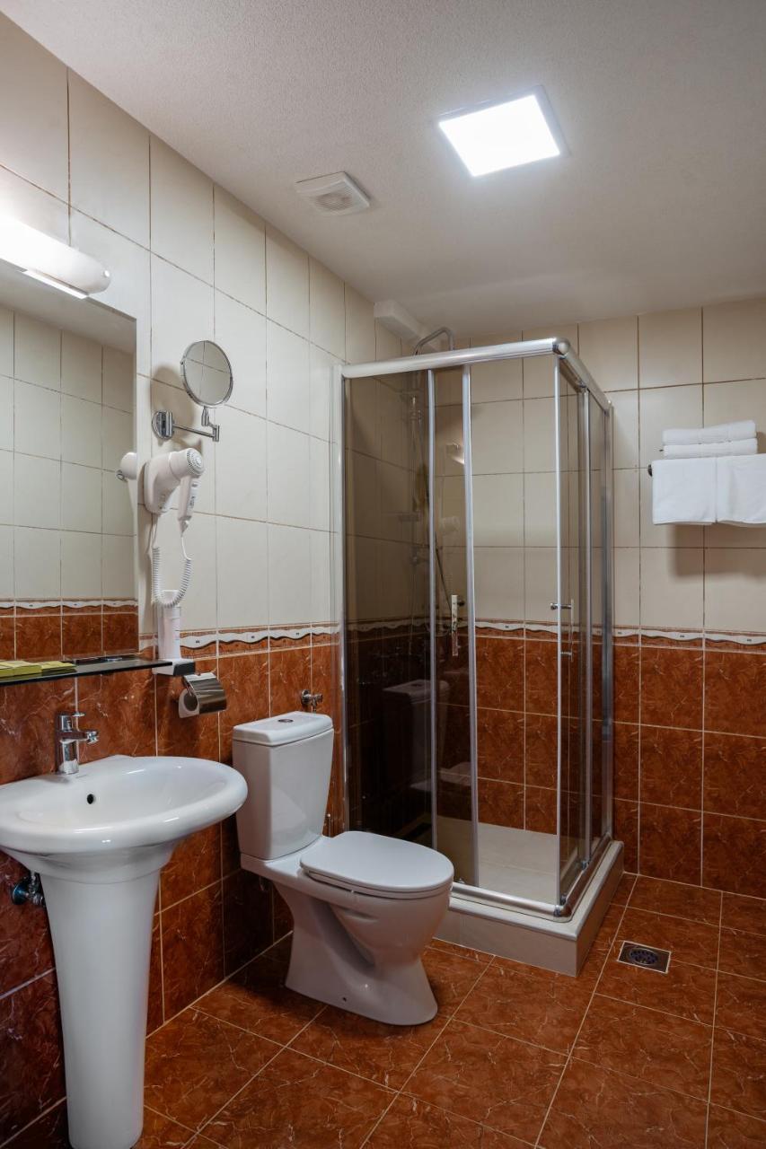Romantique Veles Hotel Eksteriør billede