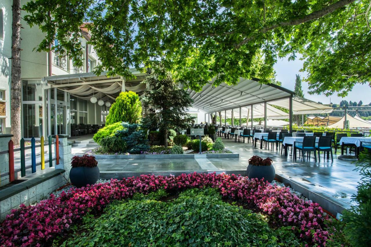 Romantique Veles Hotel Eksteriør billede