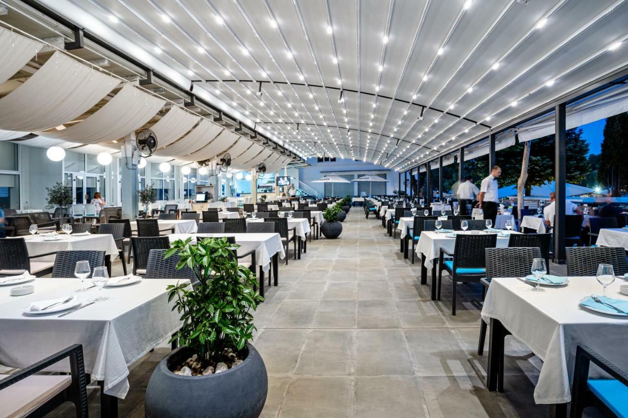 Romantique Veles Hotel Eksteriør billede